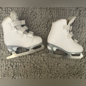 White Jackson 160 Ice Skates